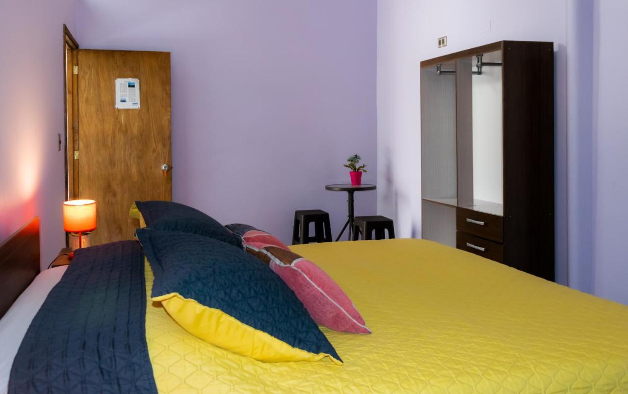 Santiago Backpackers Hostel ภายนอก รูปภาพ